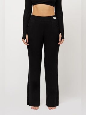 NAMA Women’s Black LUXKNIT Ribbed Knit Pants, Size XS